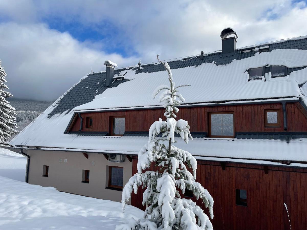 Chata Boubin Hotel Kubova Hut Exterior photo